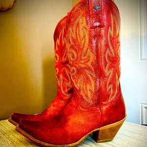 Red Harley Davidson cowgirl boots